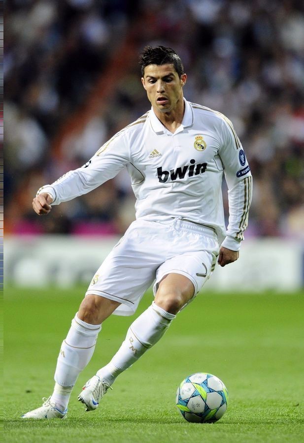 记者：恩德里克外租达协议，出场次数不达标里昂要付赔偿金（记者：恩德里克租借合同含出场指标，未达标里昂需支付赔偿金）