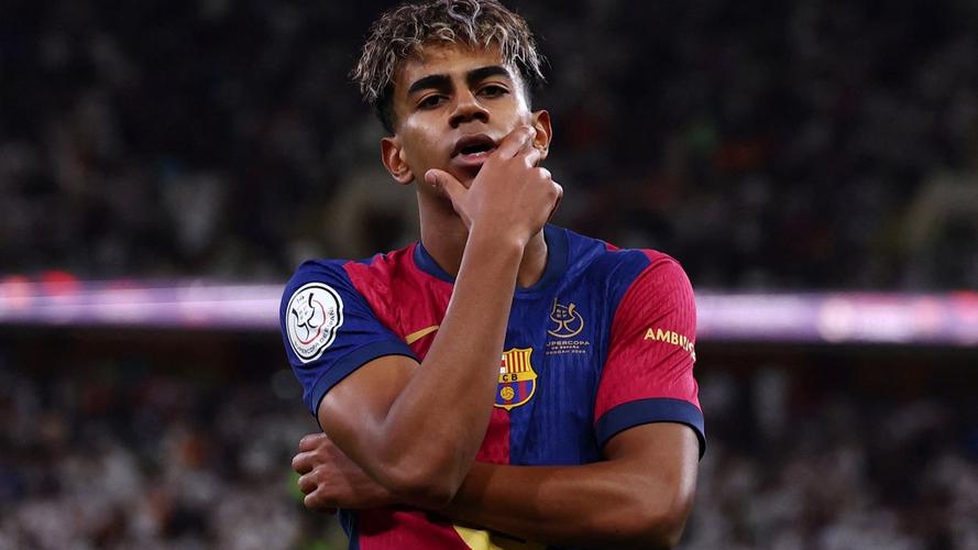 世体：梅西在进入诺坎普前没联系巴萨的任何人请求许可（世体：梅西在入诺坎普前未向巴萨任何人请示）