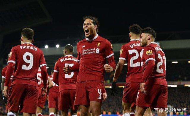 吉拉西多特生涯欧冠已打入15球，队史仅次于罗伊斯和莱万（吉拉西多特欧冠进球达15球，队史仅次罗伊斯与莱万）