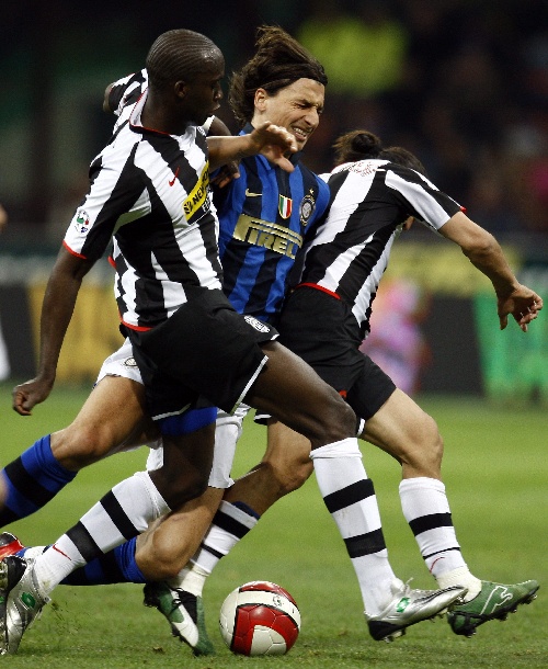 哈登：现阶段胜利是我们唯一的目标，所以我必须做我该做的事（哈登：目前胜利至上，我会做好分内之事）