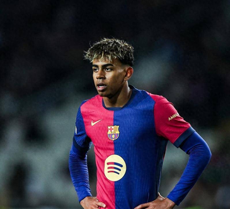 病急乱投医？官方：前米堡主帅罗伯·爱德华兹重返狼队担任主教练（官方确认：前米德尔斯堡主帅罗伯·爱德华兹回归狼队执掌教鞭）