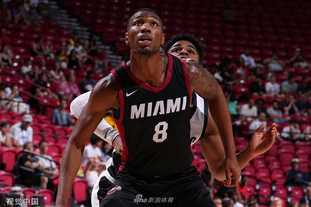 上海海港为备战三线作战，大范围调整阵容，清洗后防线，加强进攻，提升整体竞争力。（上海海港备战三线：阵容大换血，重塑后防、升级进攻，全面提升竞争力）