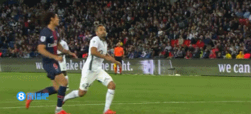 亨利：很多枪手球员都立志拿欧冠；难忘愤怒梅西训练过掉全队（亨利：阿森纳多人志在夺欧冠；难忘梅西怒火中烧训练场连过全队）