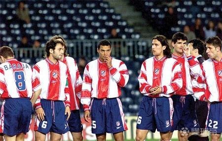 足球巴西名宿点评国足：需要更多年轻力量（巴西足坛名宿评国足：亟待注入更多年轻血液）